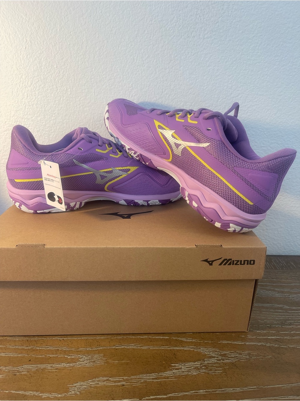 Mizuno Energy Tennis Wave Exceed Light Purple 💜💛Yellow Highlights Women Size 10